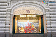  "Louis Vuitton" -    